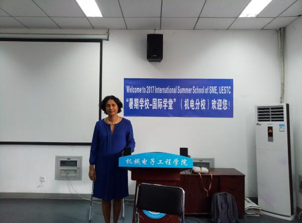 法国贡比涅技术大学Indira Thouvenin教授.jpg