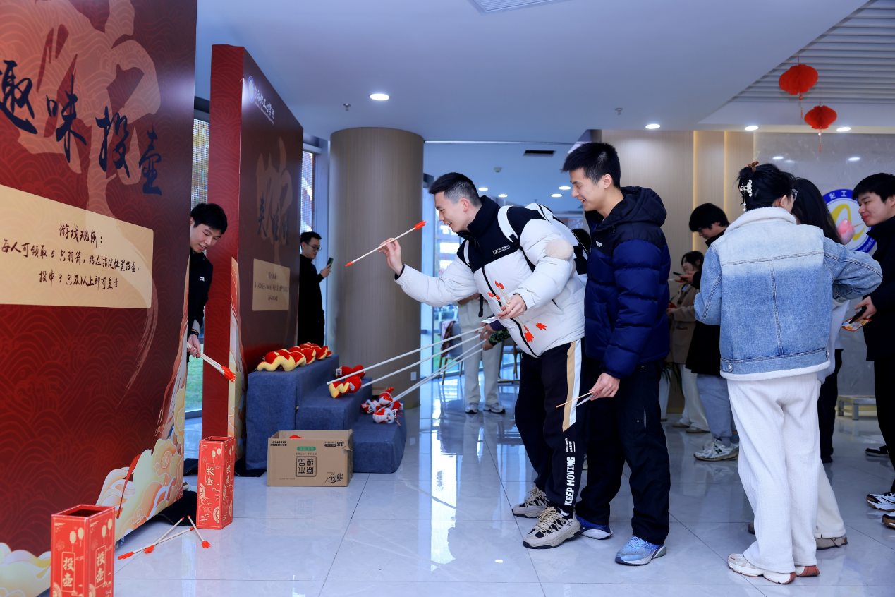 4ac7a58f27632ac3c95de0abc27b103d_61653.p