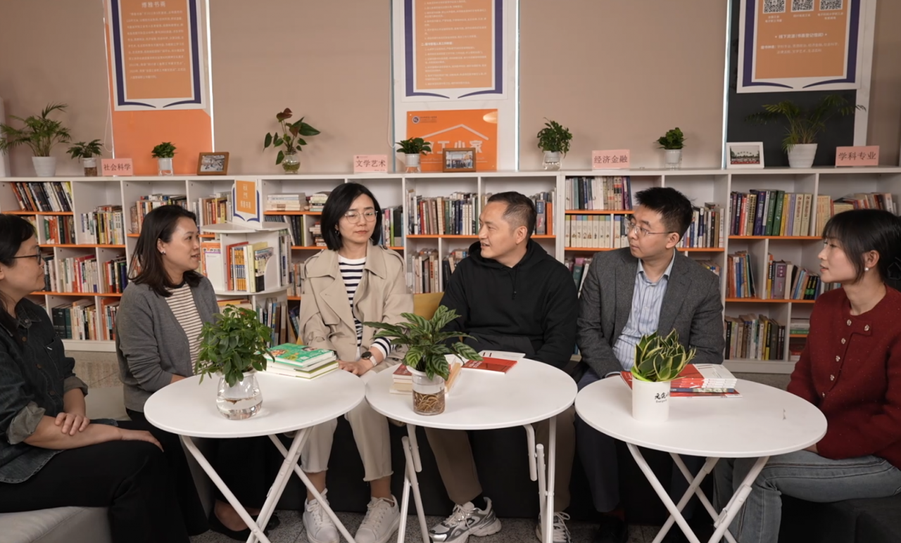 68ee0ba27e54f18381a1dc417355369a_05797.p