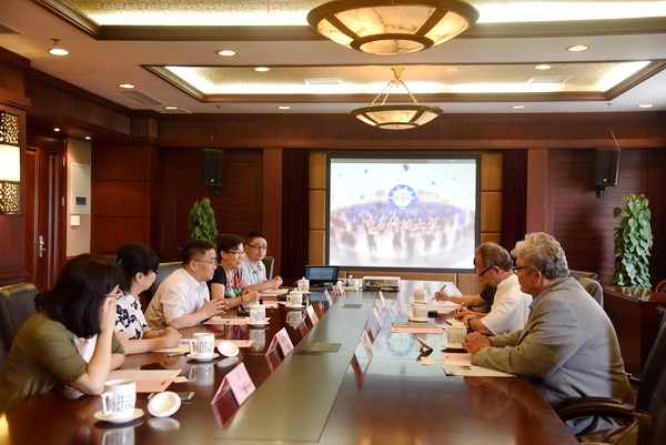2015年6月，瑞典皇家理工学院副校长Ramon Wyss来访.jpg