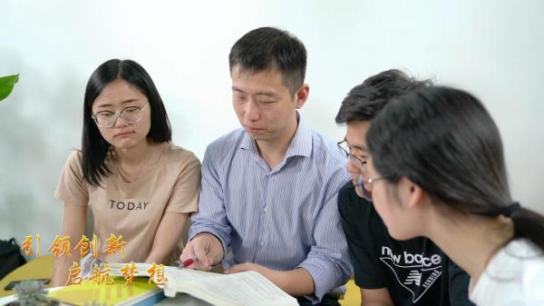 康凯.jpg