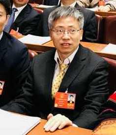 全国人大代表尧德中:中国科技教育应当强化“跨界”